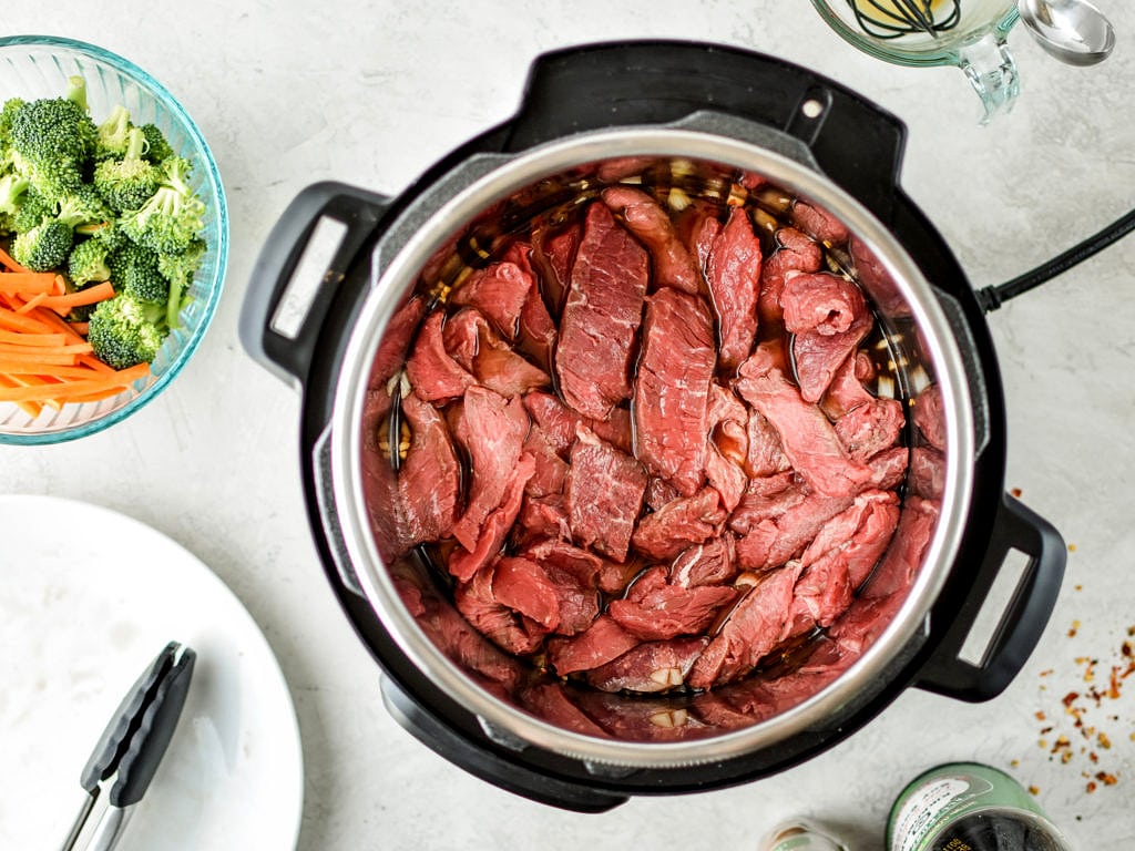 8 Minute Spicy Beef and Broccoli {Pressure Cooker}