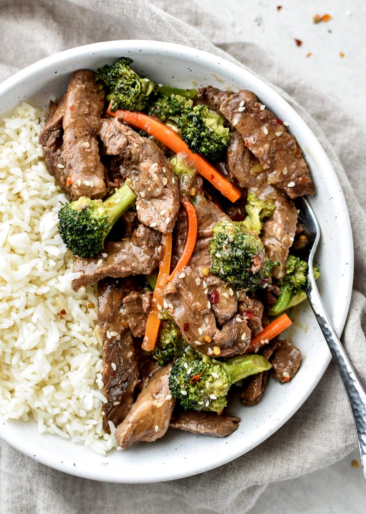 8 Minute Spicy Beef and Broccoli {Pressure Cooker}