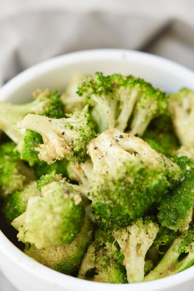 Highly Addictive {Vegan} Air Fryer Broccoli 