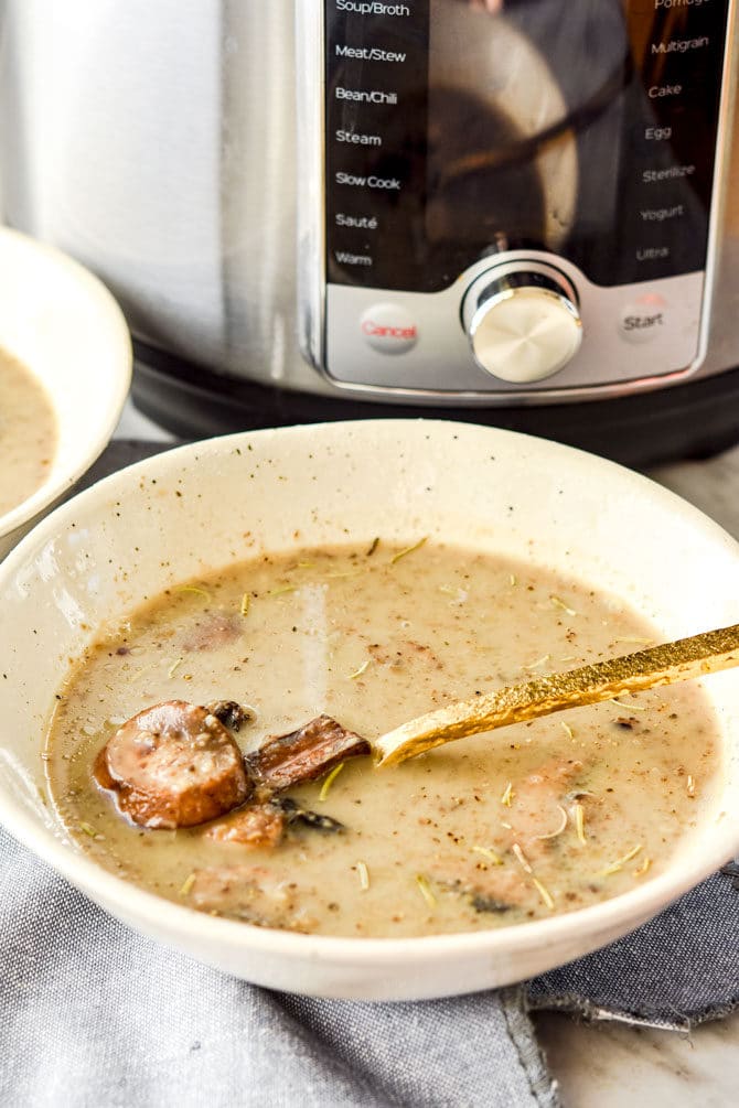 savory-Instant-pot-mushroom-soup-4