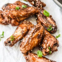 air fryer wings on parchment paper