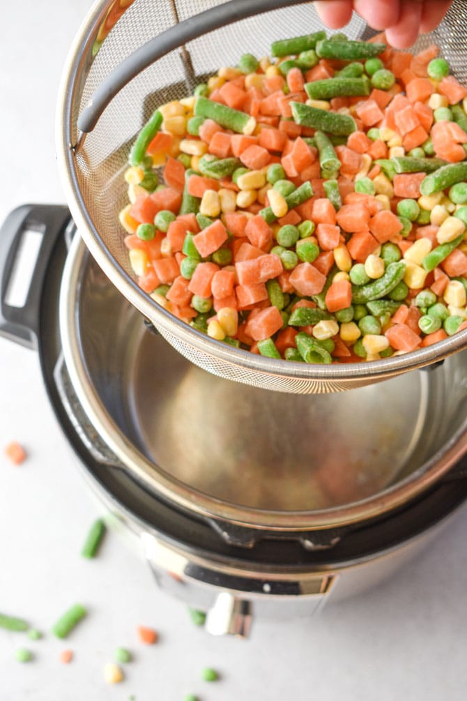 How to Make Instant Pot Frozen Veggies - Meal Plan Addict