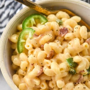 jalapeno mac and cheese in a bowl with fork